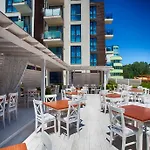 Hotel apartamentowy Sun Gate