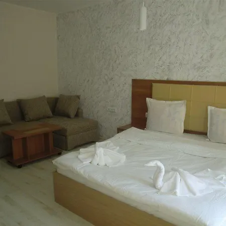 Apartahotel Sun Gate 3*