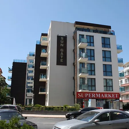 Apartmanhotel Sun Gate 3*
