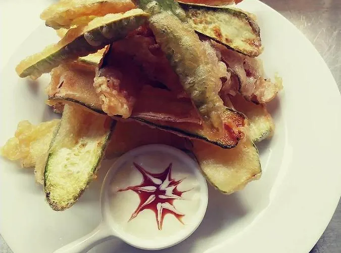 Sun Gate Sluneční pobřeží